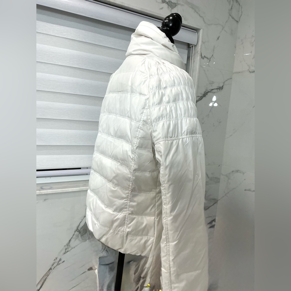 GUESS puffer jacket 💖 - Picture 5 of 15